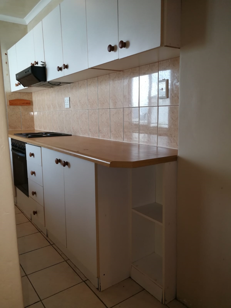 To Let 1 Bedroom Property for Rent in Walmer Estate Western Cape